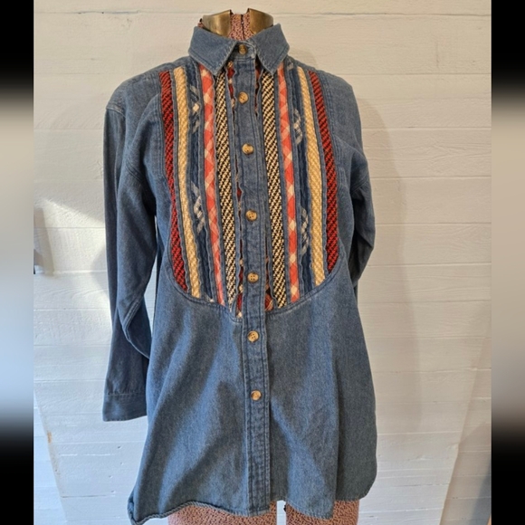 coutnry store Tops - Country Store Long Sleeve Button Down Denim Shirt Size Small